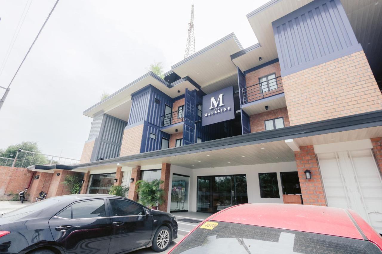เดอะ มาดลิน บูทิก โฮเต็ล แอนด์ สวีท Hotel Davao ภายนอก รูปภาพ