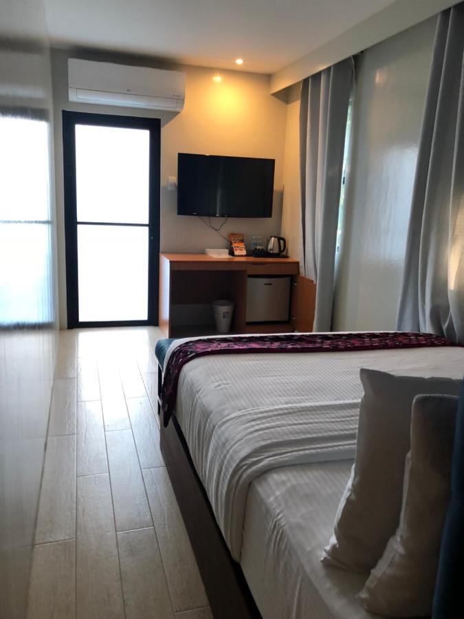 เดอะ มาดลิน บูทิก โฮเต็ล แอนด์ สวีท Hotel Davao ภายนอก รูปภาพ
