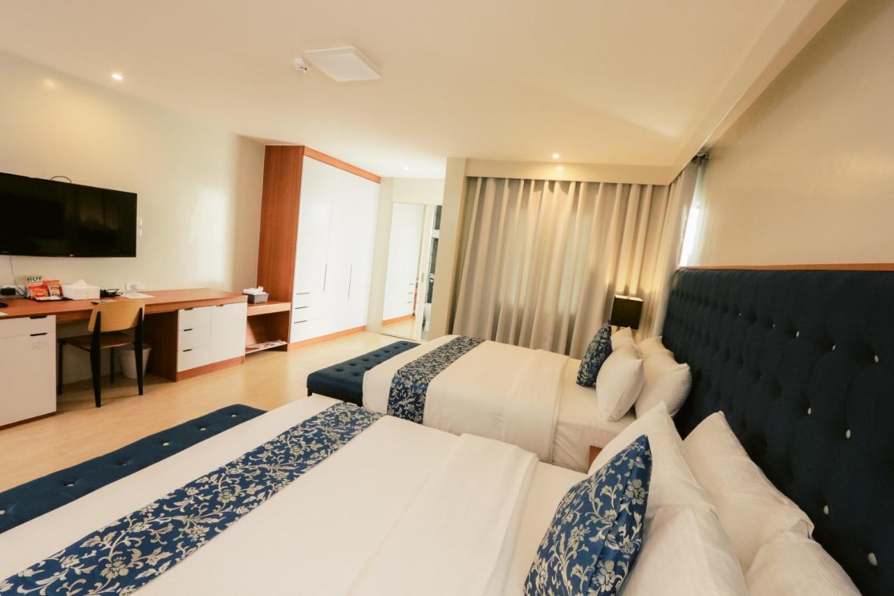 เดอะ มาดลิน บูทิก โฮเต็ล แอนด์ สวีท Hotel Davao ภายนอก รูปภาพ