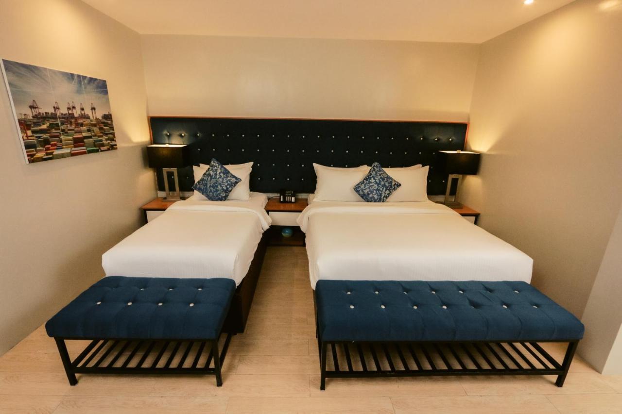 เดอะ มาดลิน บูทิก โฮเต็ล แอนด์ สวีท Hotel Davao ภายนอก รูปภาพ